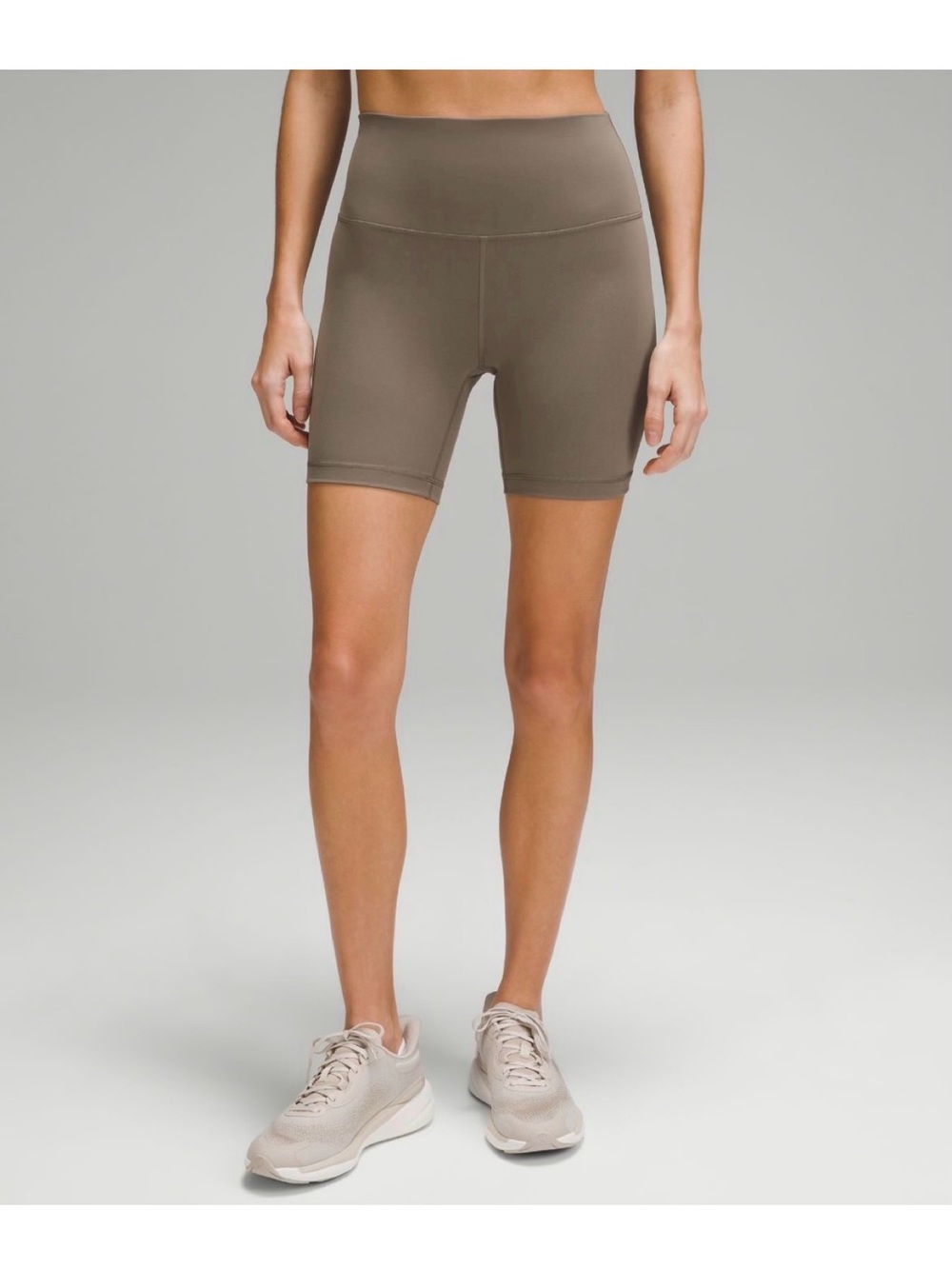 Lululemon Wunder Train High Rise Short 6” in Nomad